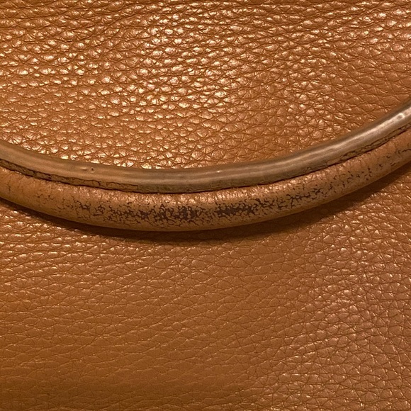 Tory Burch Amanda Hobo Bag - Picture 5 of 6